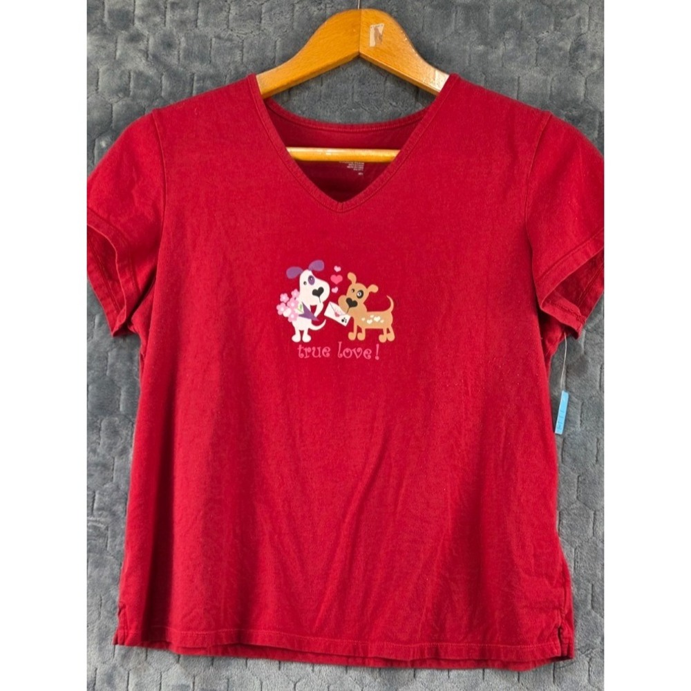 Secret Treasures Top Women's Large‎ Red "True Love Dogs" V-Neck T-Shirt Cute